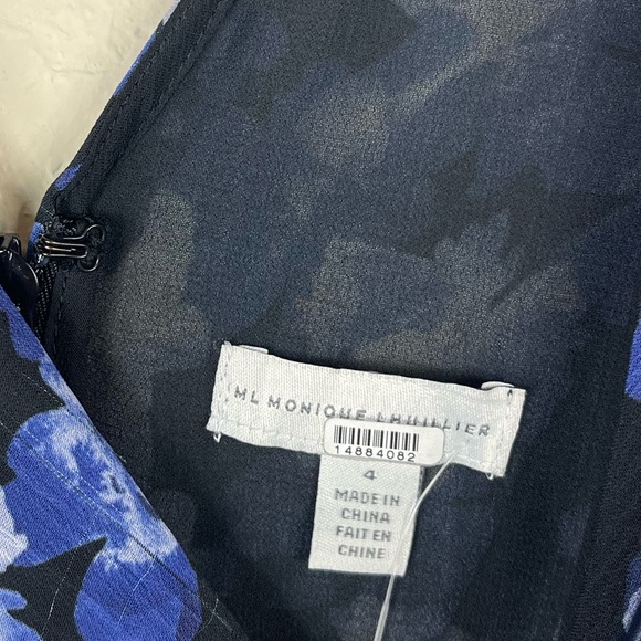 ML Monique Lhuilier Melanie Sleeveless Floral V Neck Pleated Gown Blue Size 4 - Picture 6 of 7